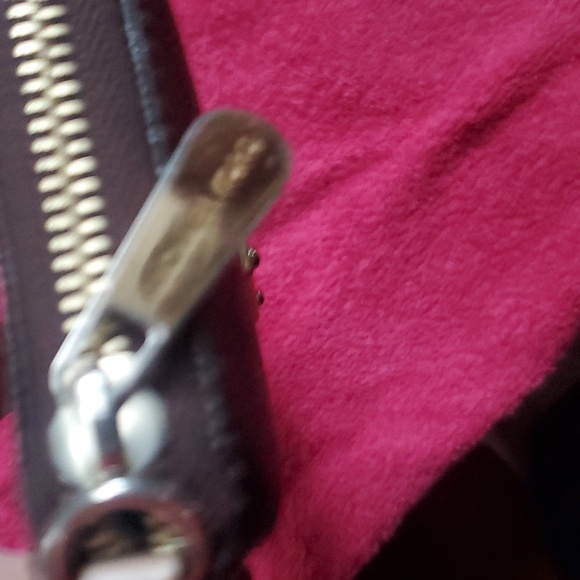 Michael Kors Wallet - Picture 5 of 10